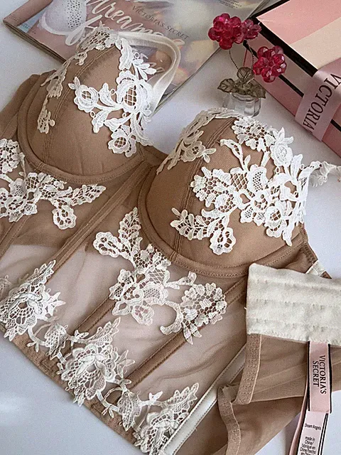 Victoria's Secret Dream Anges Lightly Lined Bustier Corset Bra 80C (36C US)