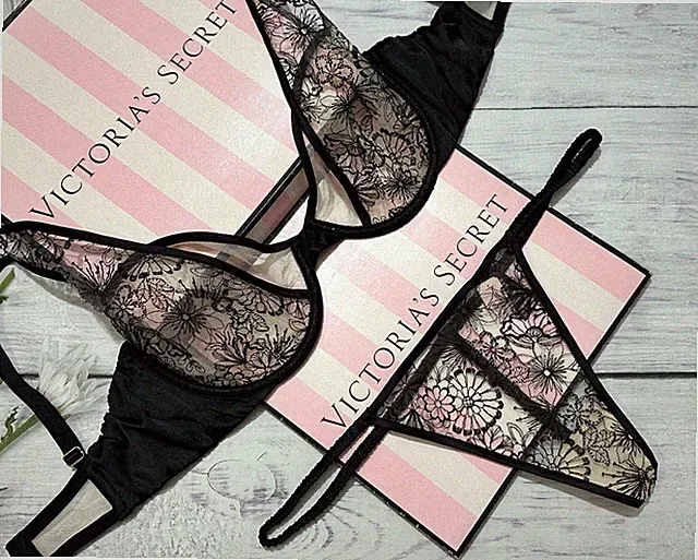Victoria's Secret Luxe Lingerie Nicht Gefüttert Blumen Bestickt Plunge Bh Satz