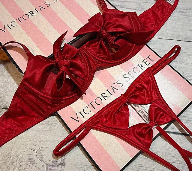 Victoria's Secret Shine Strap Bows Balconette BH Set Mit Schleifen String Rot