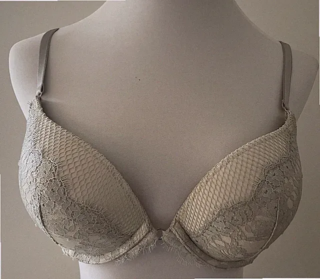 Victorias Secret BH 36C Push Up Spitze Grau Silber