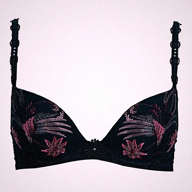 Wacoal BH DE 70B UK 32B FR 85B schwarz gepolstert plunge