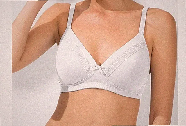Wäschepur Schalen BH ohne Bügel weiß mit Spitze gepolstert Gr. 75 Cup A *NEU*
