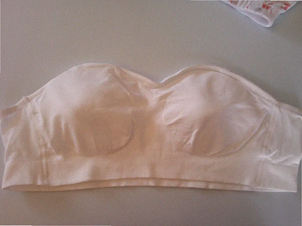 weißer gepolsterter trägerloser Bandeau Pull On BH Bralette Gr. XL extra groß