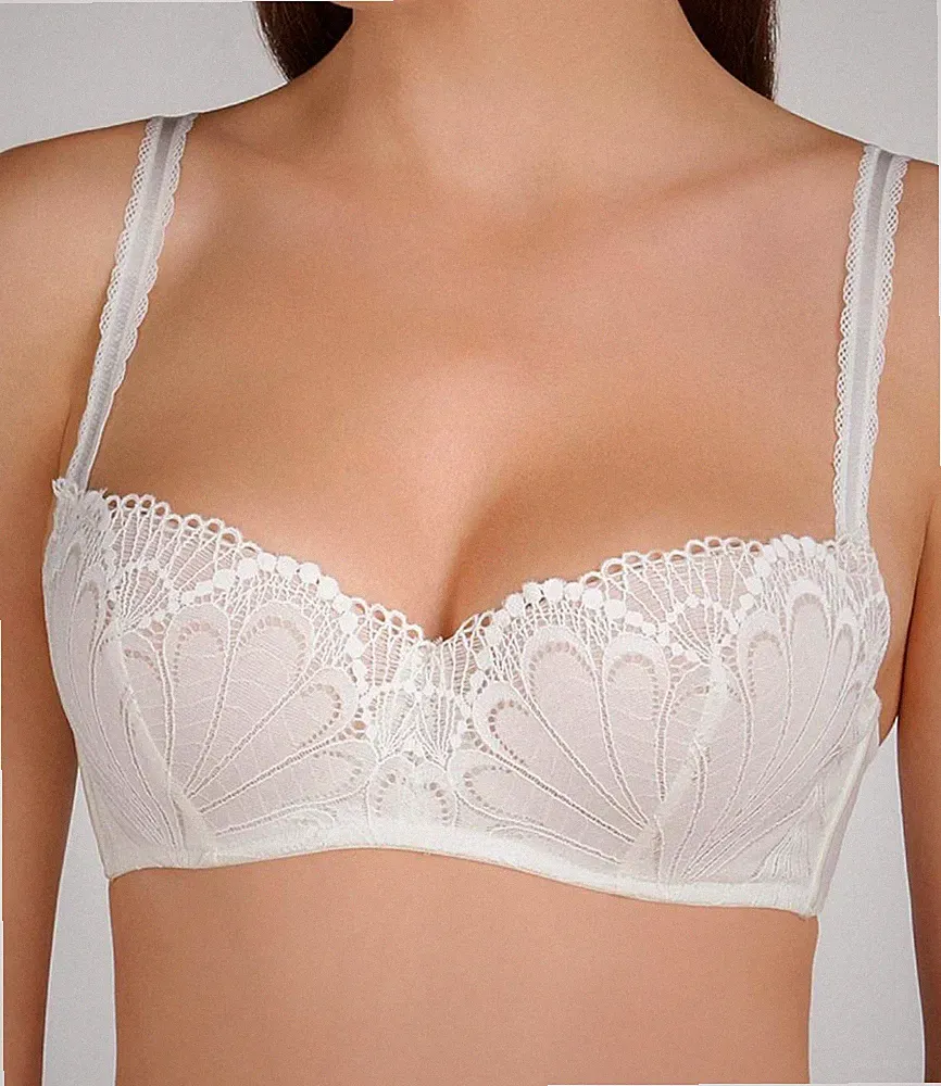 Wonderbra Damen Refined Glamour BH Push-Up mit Bügel Gepolstert Neu