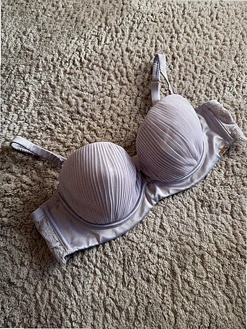 Wunderschöner Mermaid BH 🧜‍♀️ Meerjungfrau Pastell 85 B Hunkemoller